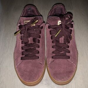 Puma Suede Sneakers
